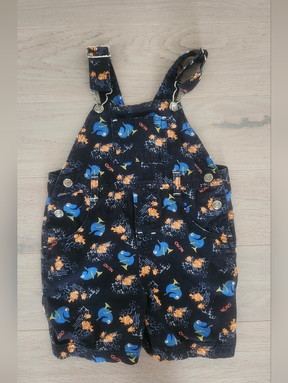 Disney Finding Nemo Overall Shorts Boys 3T - Picture 2 of 2